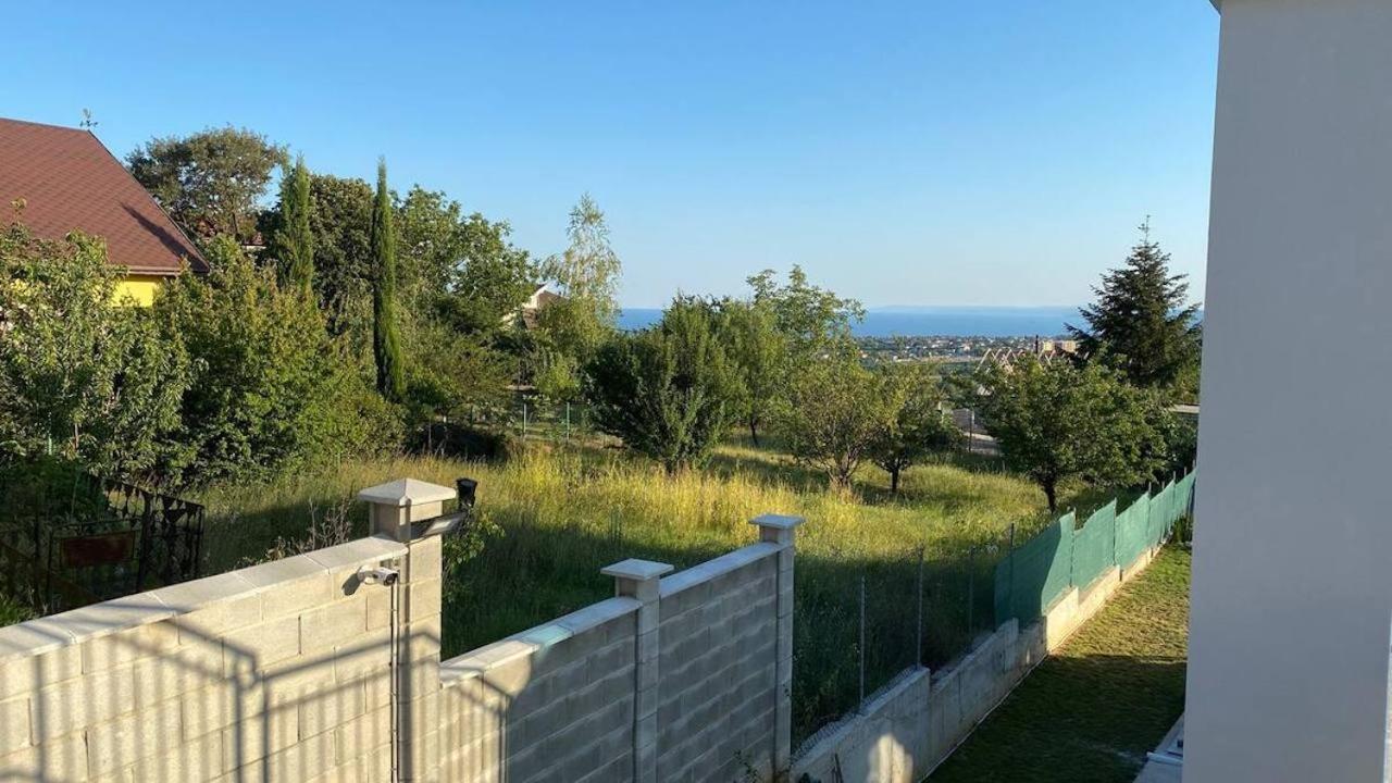 Lola Seaview Guest House. Уютный Домик В Варне Varna Exterior photo